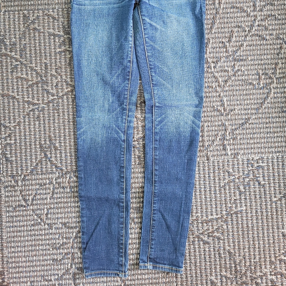 Jeans - Picture 2 of 4